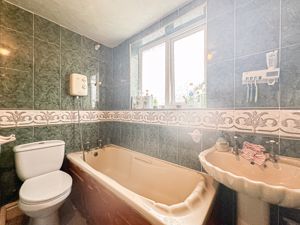 Photo 15- click for photo gallery